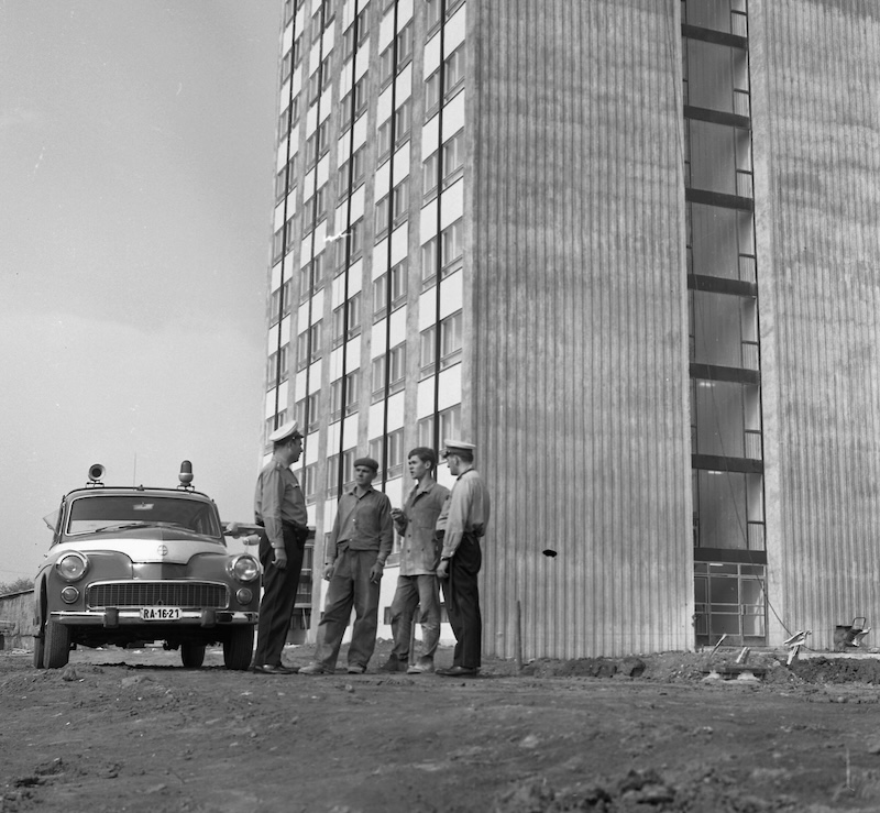 A húszemeletes 1968-ban, építésekor - Fotó: Fortepan / Magyar Rendőr