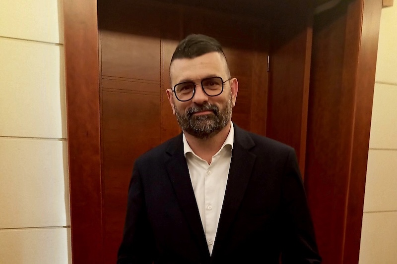 Polgári András