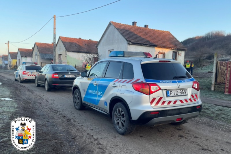 rendőrségi razzia Encsen